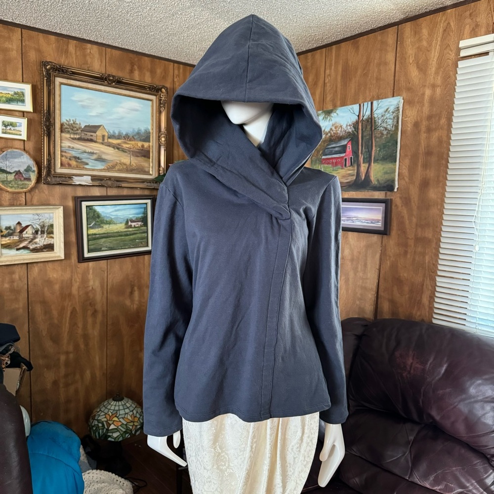 Fig Pullover Hoodie with Cowl Style Hood